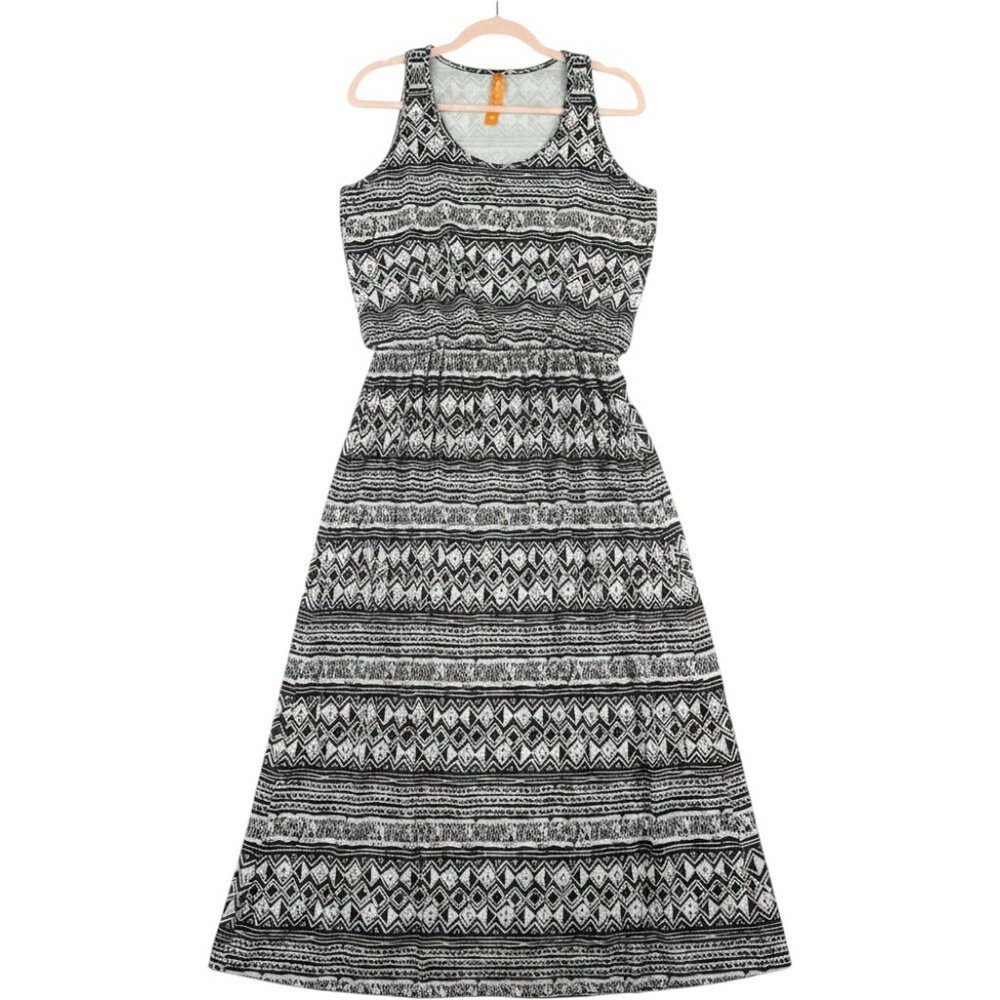 Magic Maxi Dress Women M Black White Tribal Geometric Sleeveless Racerback